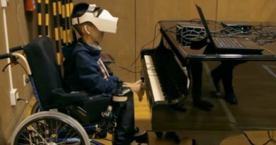 Innovador invento japonés permite a niños con discapacidad tocar el piano solo con la vista Innovador invento japonés permite a niños con discapacidad tocar el piano solo con la vista